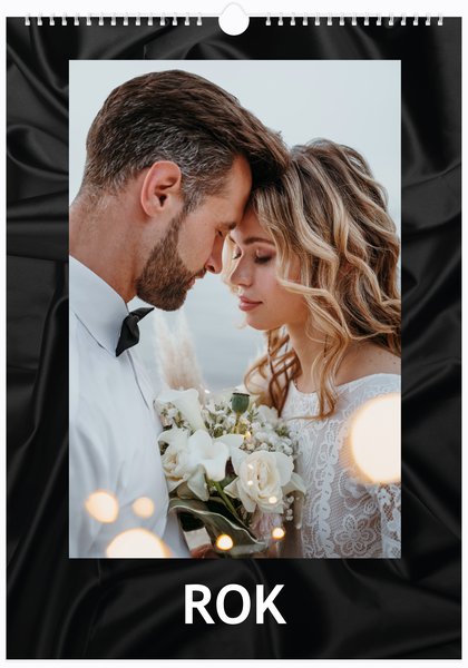 Satén černý - Na výšku