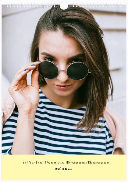 Světlá paleta, žlutý - Na výšku